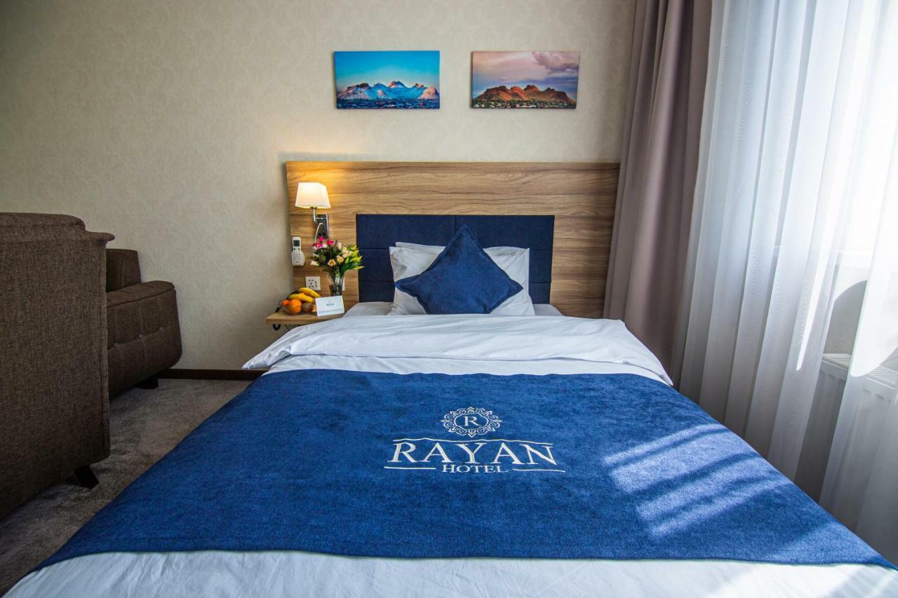 Rayan Hotel Oš Esterno foto