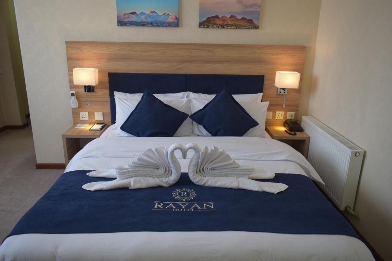 Rayan Hotel Oš Esterno foto